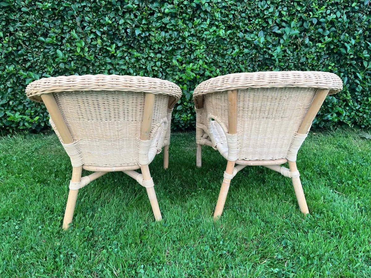 Set of 2 Childrens Chairs - Image 4