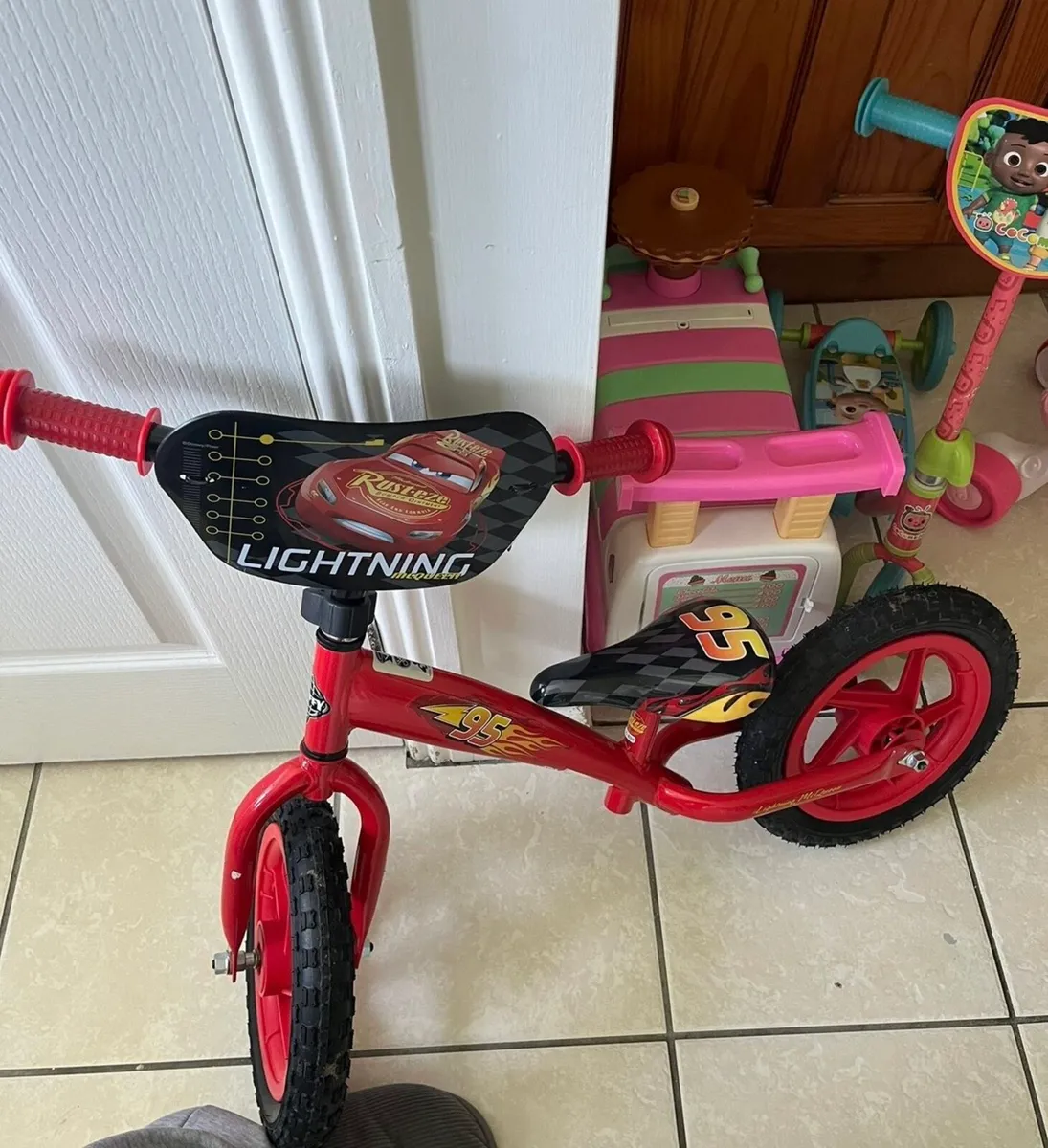 Kids bike