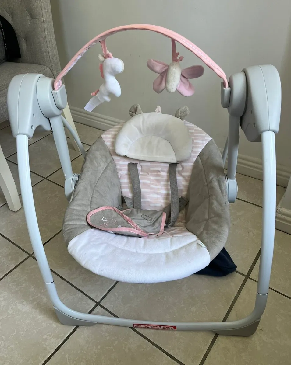 Baby swing chair