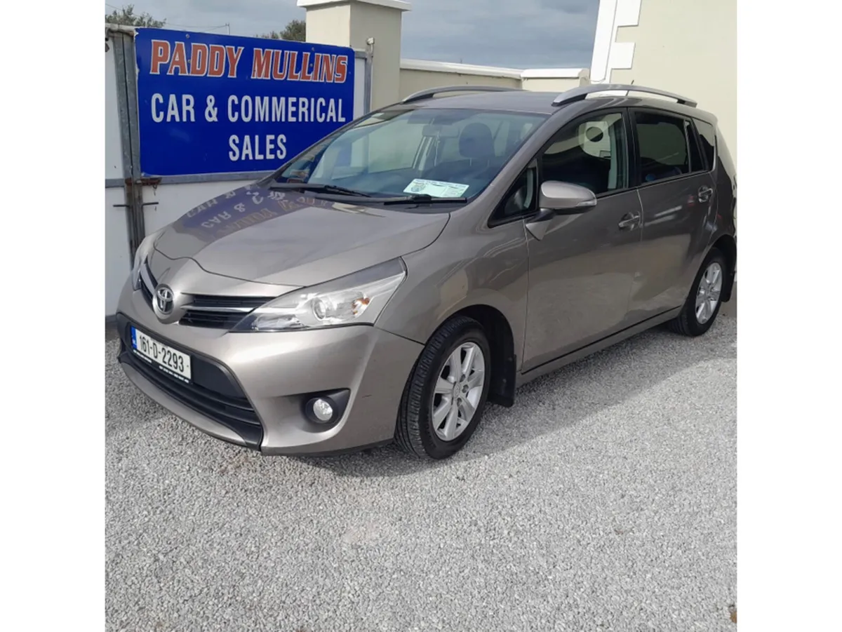 Toyota Verso 1.6 D-4D AURA 7S 4DR - Image 2