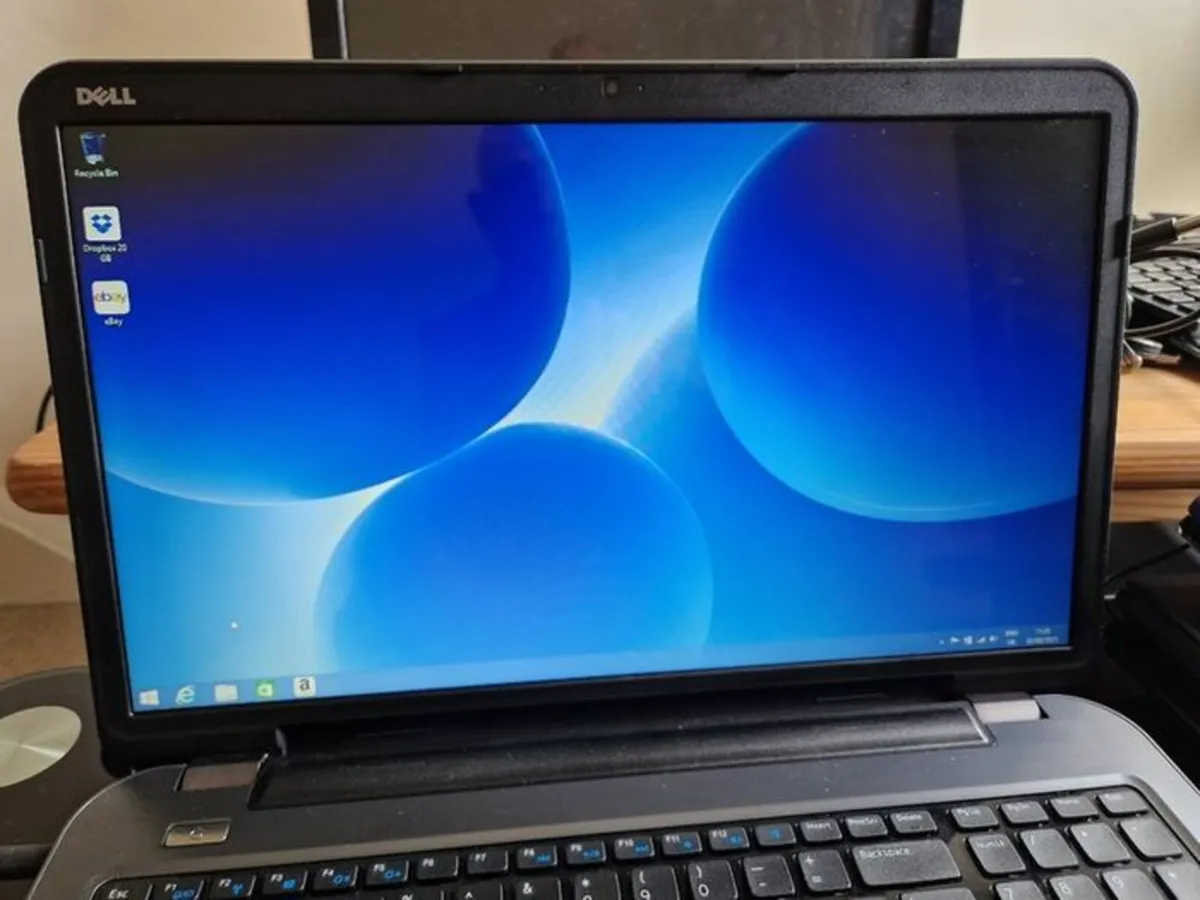 Dell Inspiron 17R-5737 Laptop, i5 core, 17.3" 8GB - Image 3