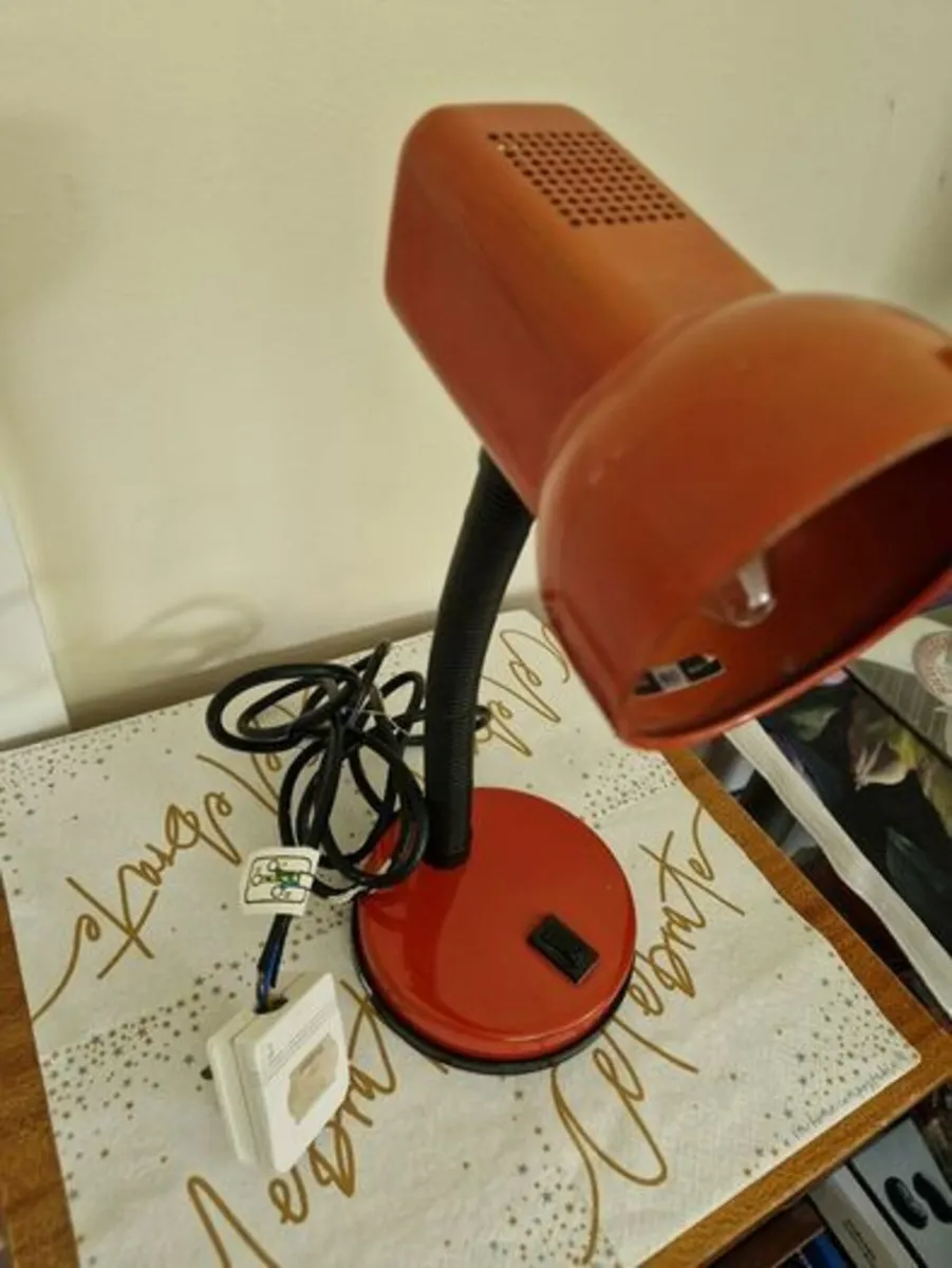 Red Table Lamp with Bulb and On / Off Switch - Image 1