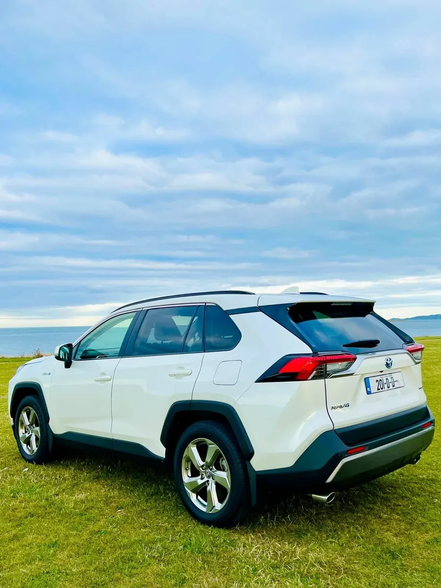 Toyota RAV4 2020 - Image 4