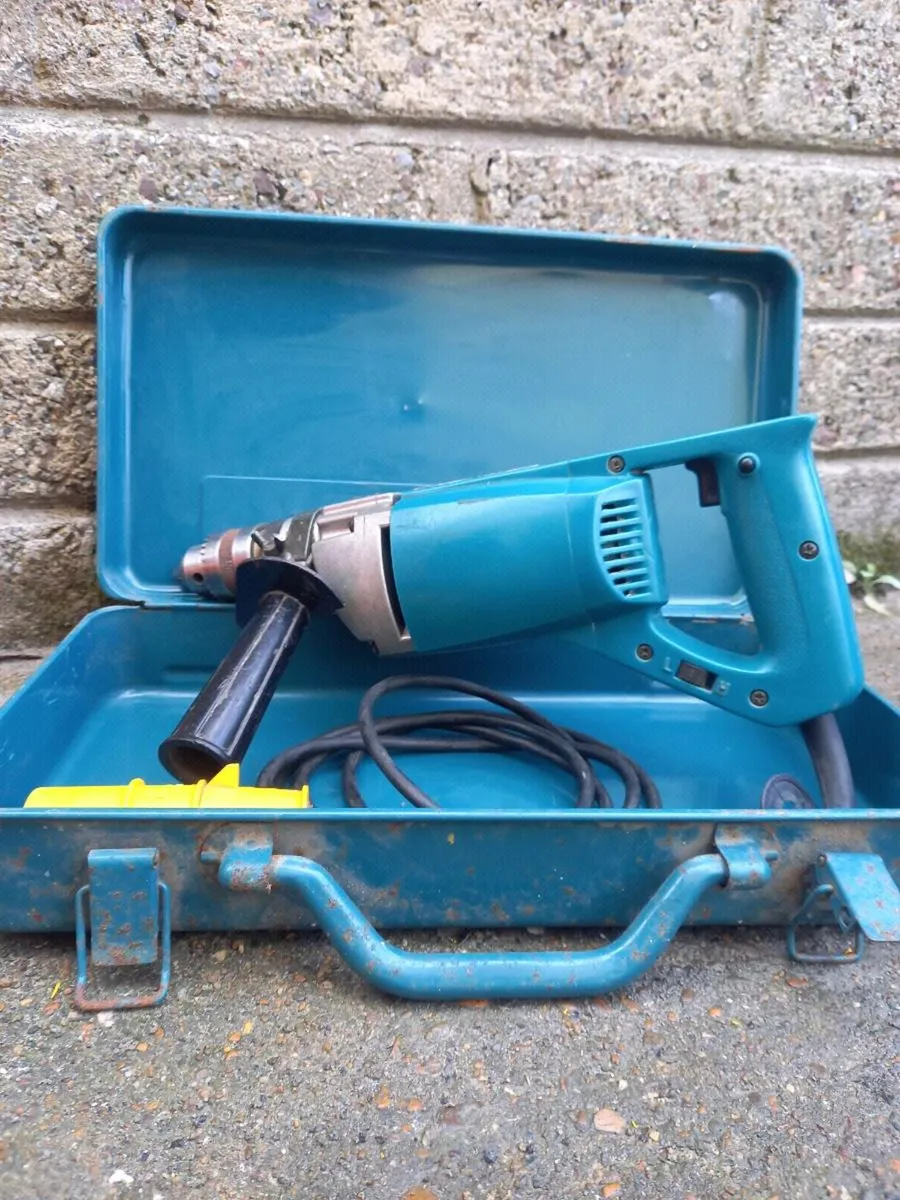 Makita Steel/Concrete Drill - Image 4