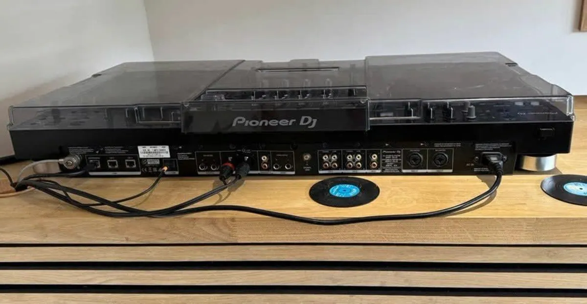 Pioneer DJ XDJ-XZ All in One Standalone - Image 3
