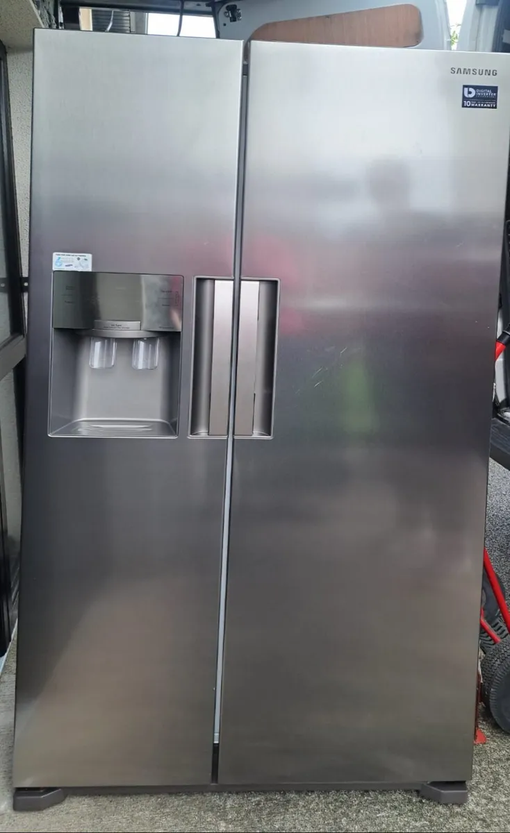 Samsung fridge freezer - Image 1