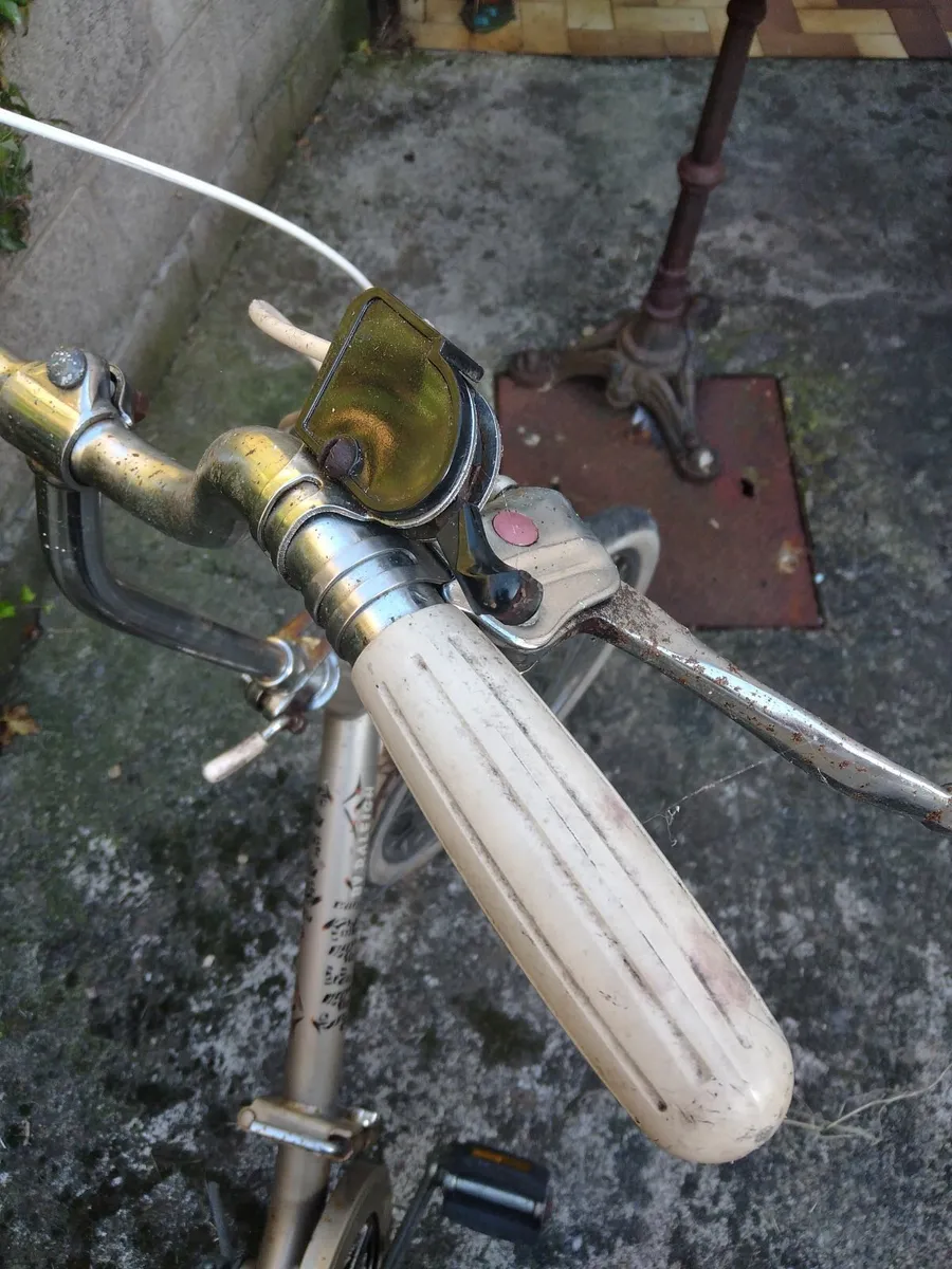 Vintage Retro folding Bicycle - Image 3