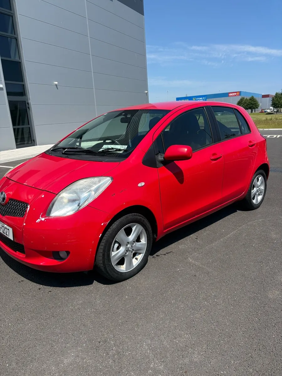 Toyota Yaris - Image 2