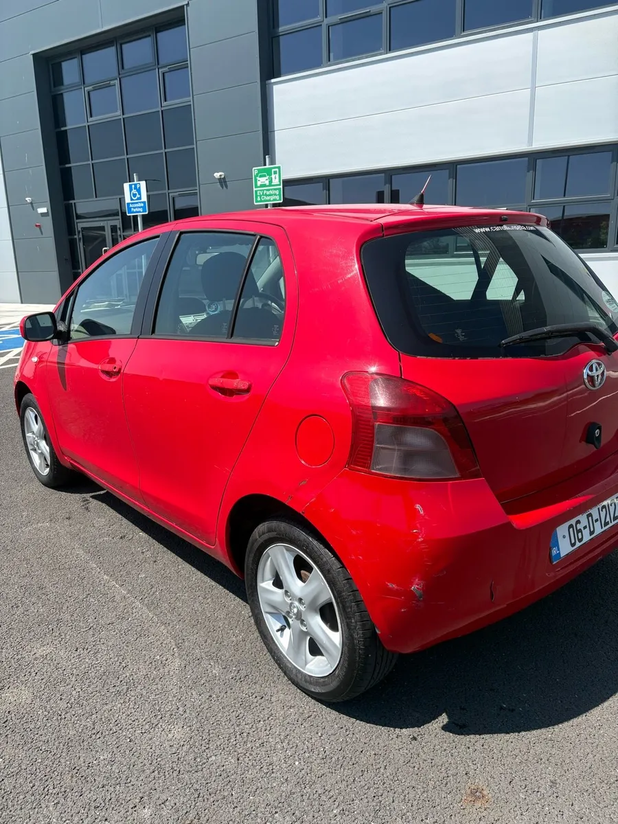 Toyota Yaris - Image 3
