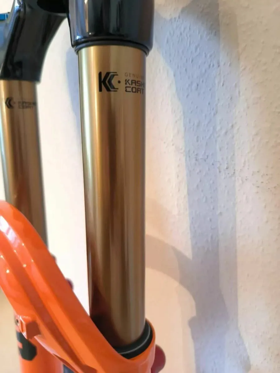 Fox Racing Shox 38 Float 27.5" - Image 3