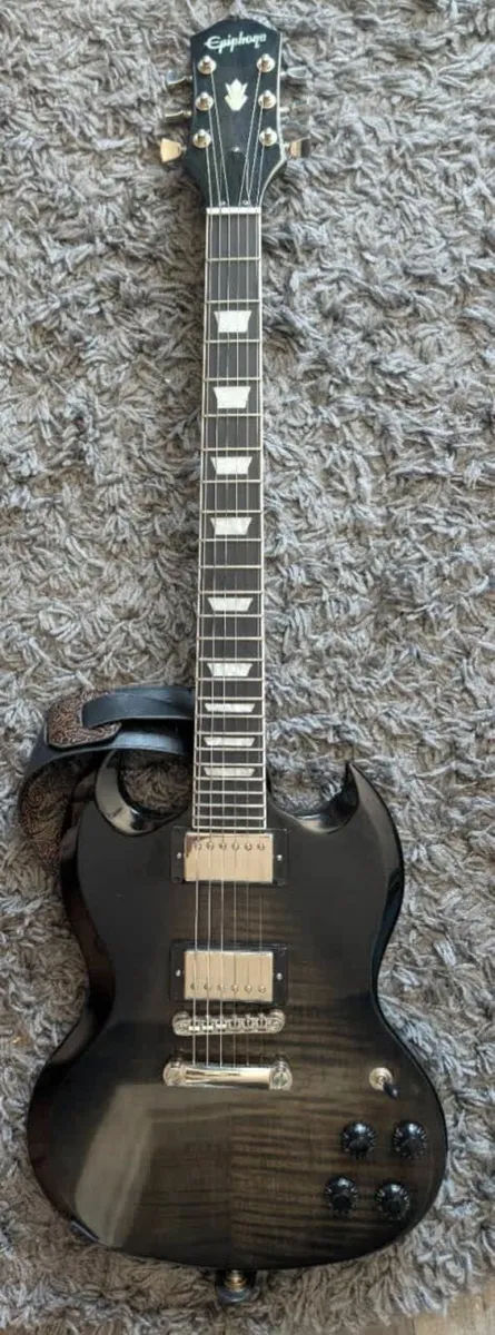 EPIPHONE Electric guitar - Image 1
