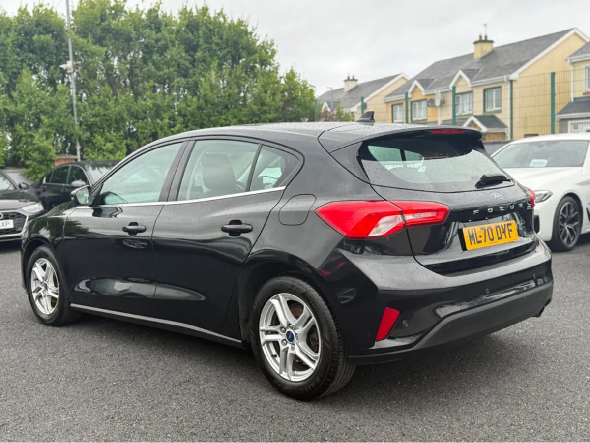 Ford Focus ZETEC TDCI - Image 3