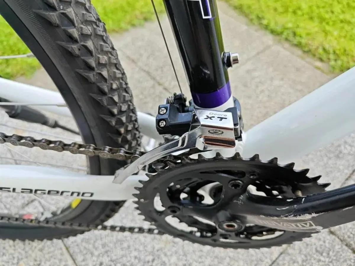 Bicycle for season Shimano - Image 4