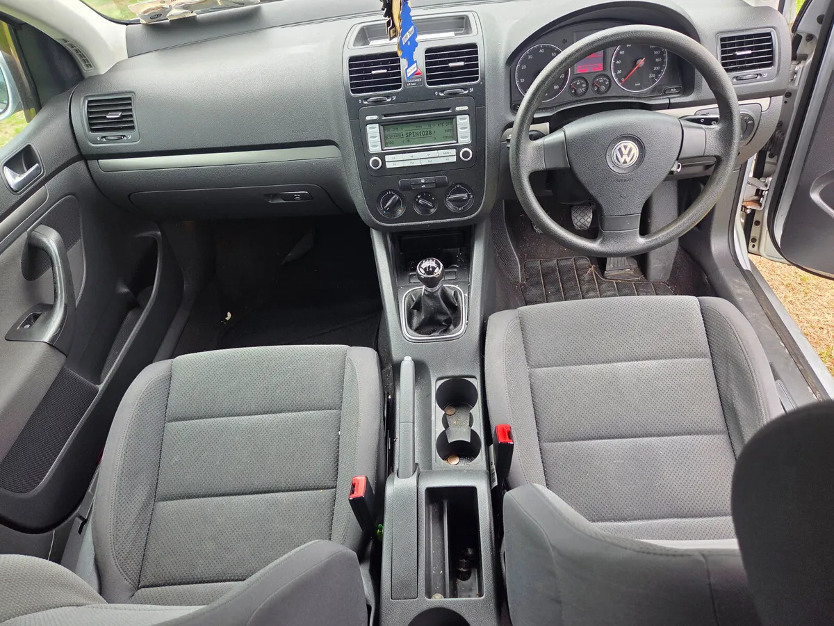 Volkswagen Golf 2006 1.4l nct €999 no offers - Image 3