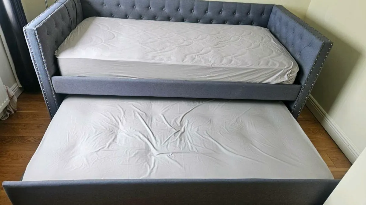 Single Day Bed Sofa with Trundle - Image 2