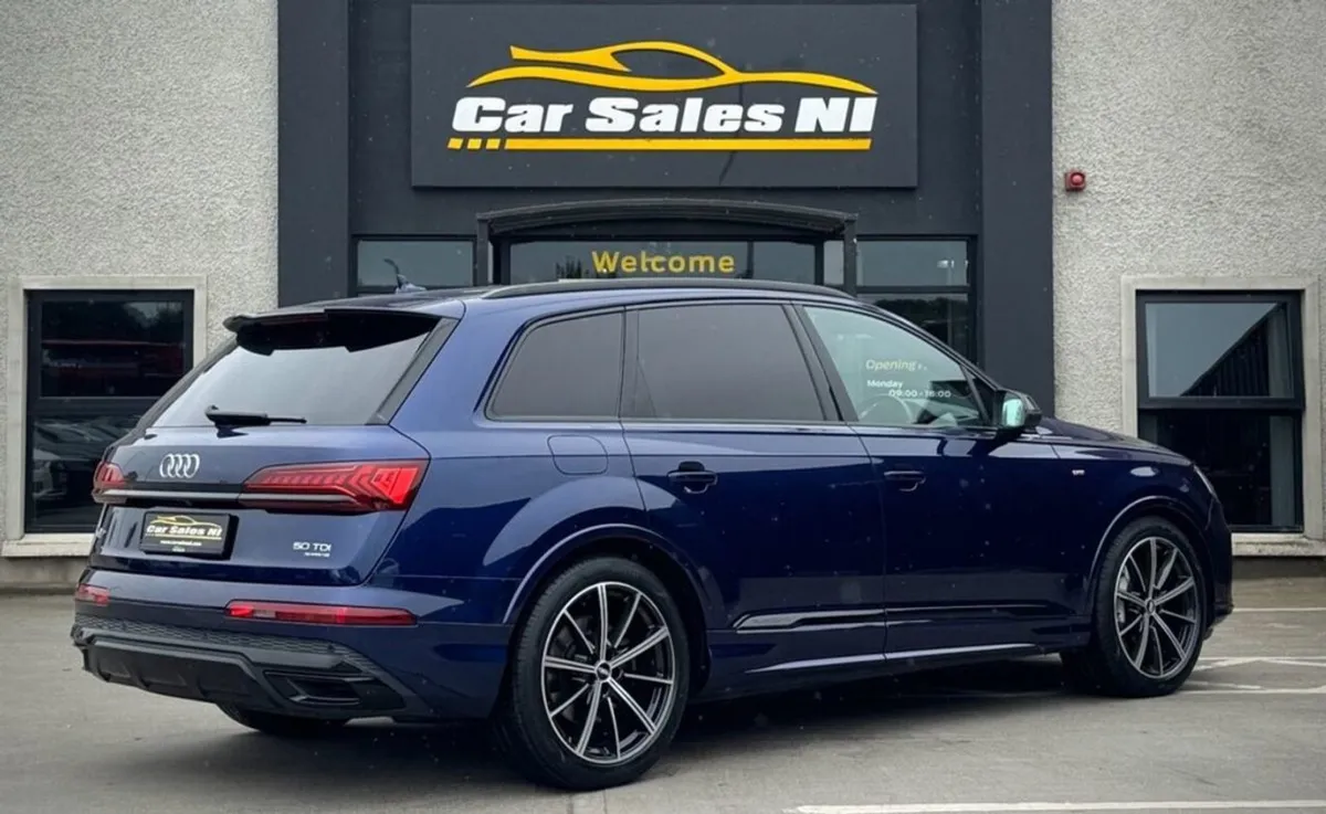 Audi Q7 3.0 TDI V6 50 Black Edition SUV 5dr Diese - Image 4
