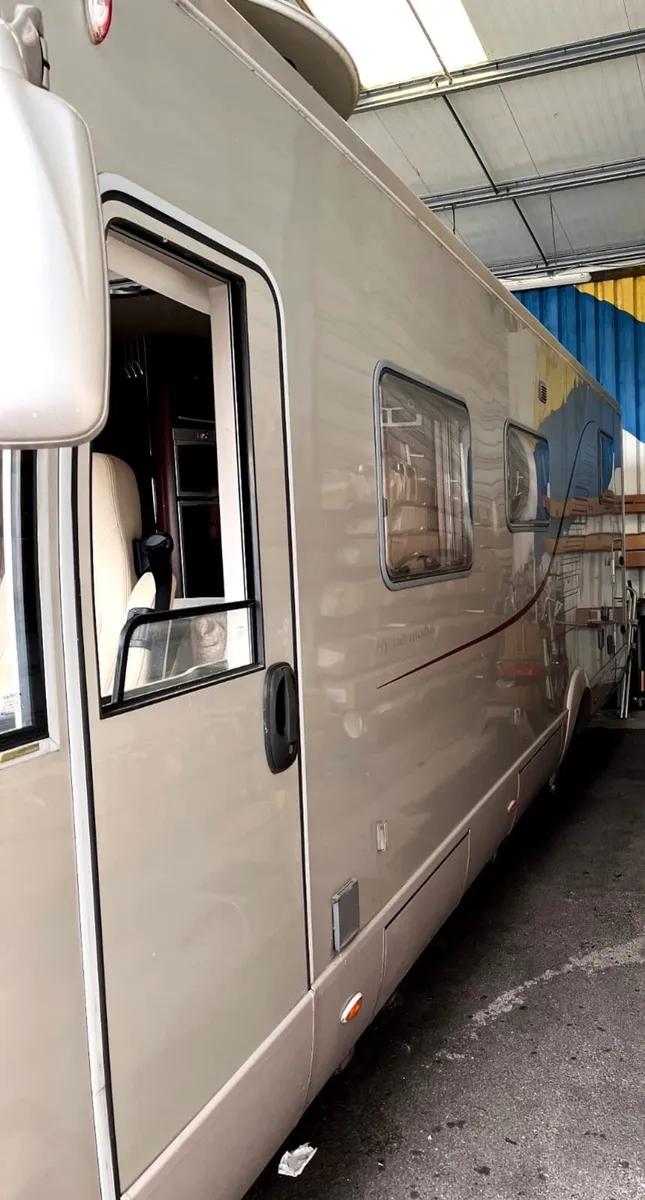 2012 Hymer 3.0TDI AUTOMATIC - Image 4