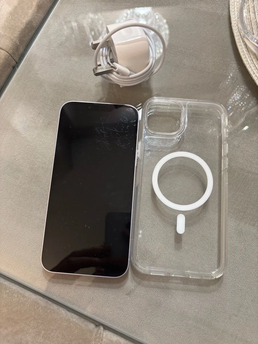 iPhone 14 Plus sim free 128GB battery excellent - Image 2