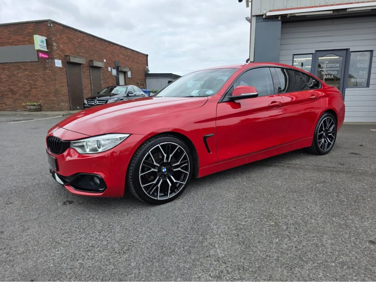 BMW 4 Series 418DSPGRC2 Luxury GC G2 Z4bn 4DR Auto - Image 3