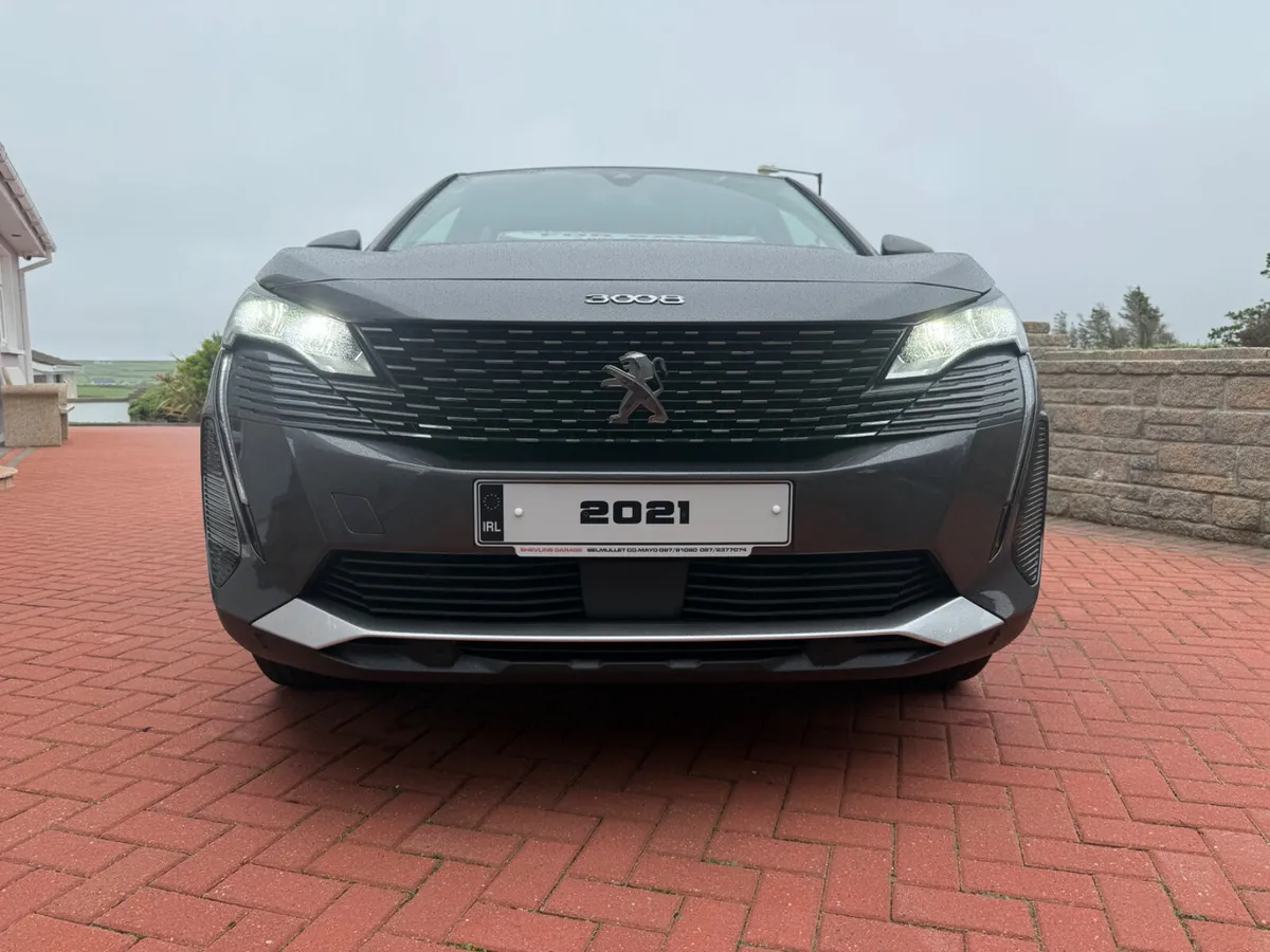 2021 Peugeot 3008 1.5 Blue Hdi Allure - Image 4