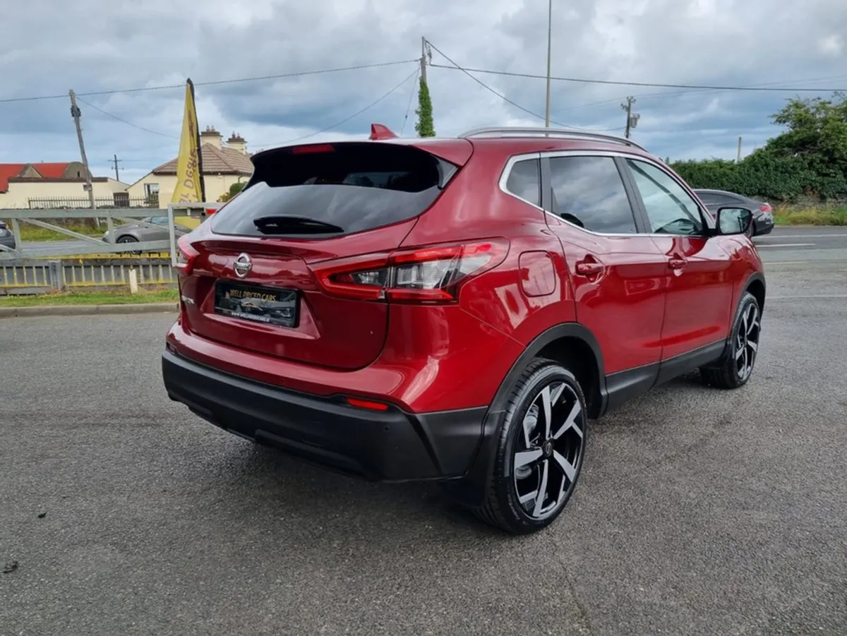Nissan QASHQAI 1.5 DSL SV SS 18 4DR - Image 4