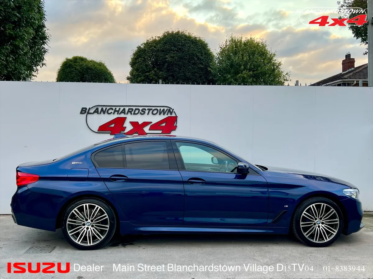 BMW 530e MSPORT MEDITERRANEAN BLUE 300hp - Image 4
