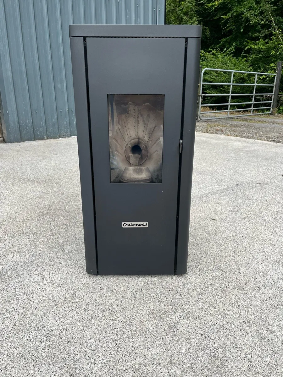 Pellet stove - Image 3