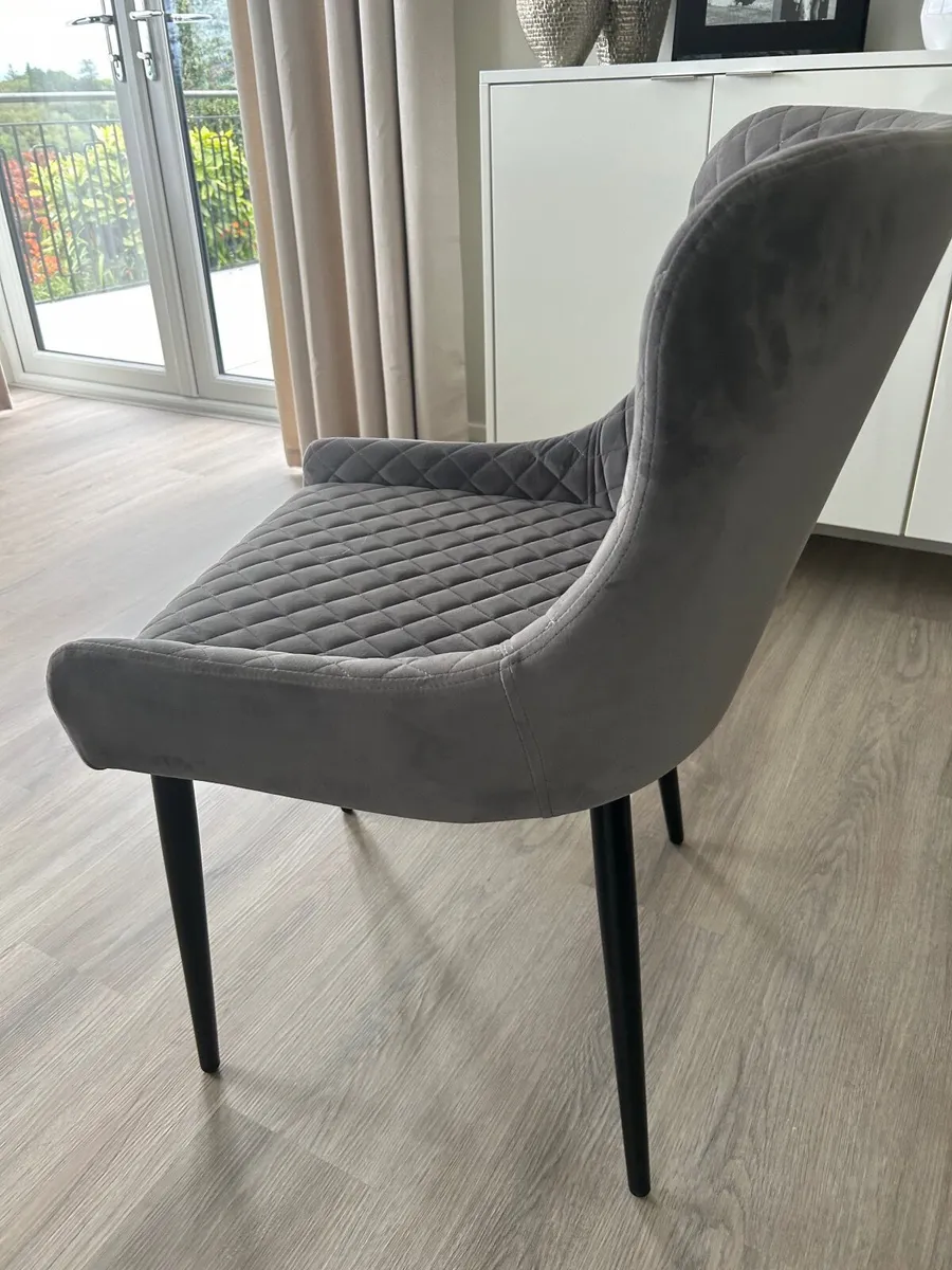 Dining room chairs x 6 - Image 4