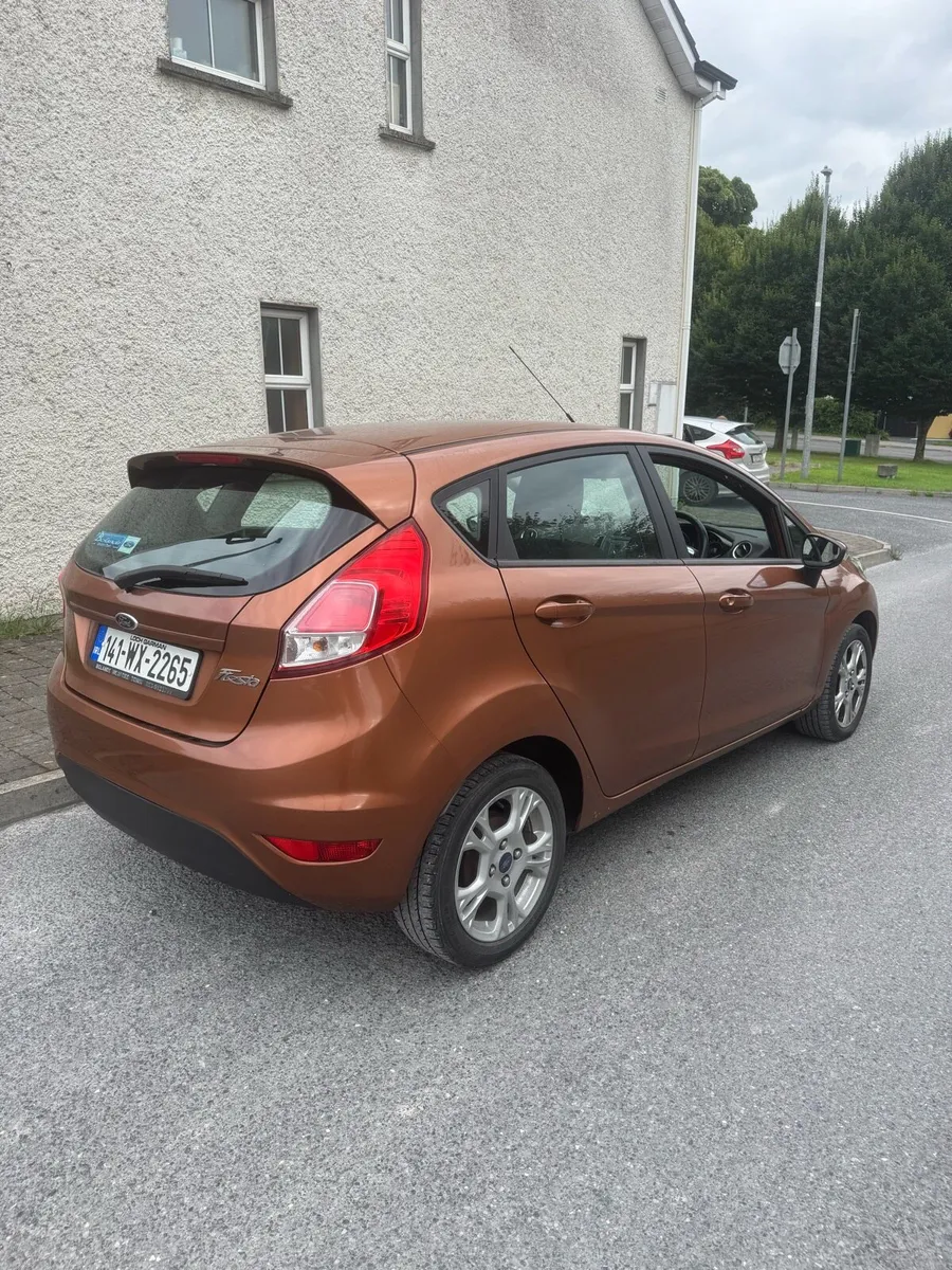 Ford Fiesta 1.2 petrol - Image 4