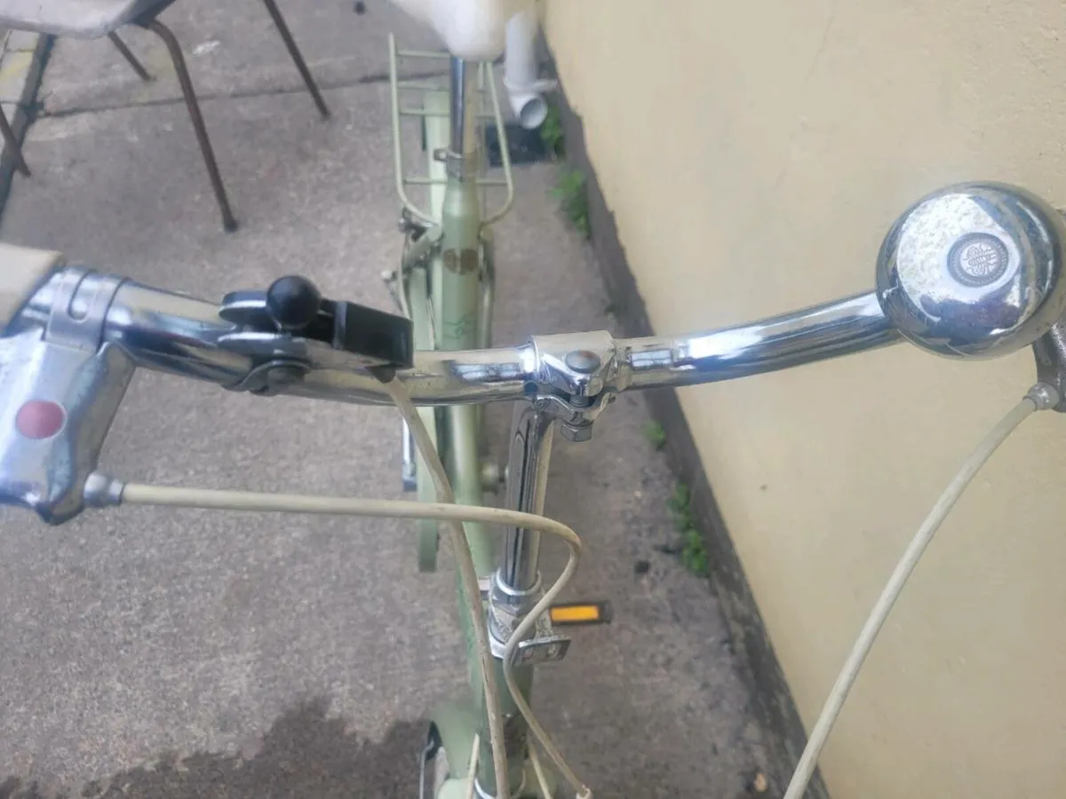 Raleigh ladies bike - Image 3