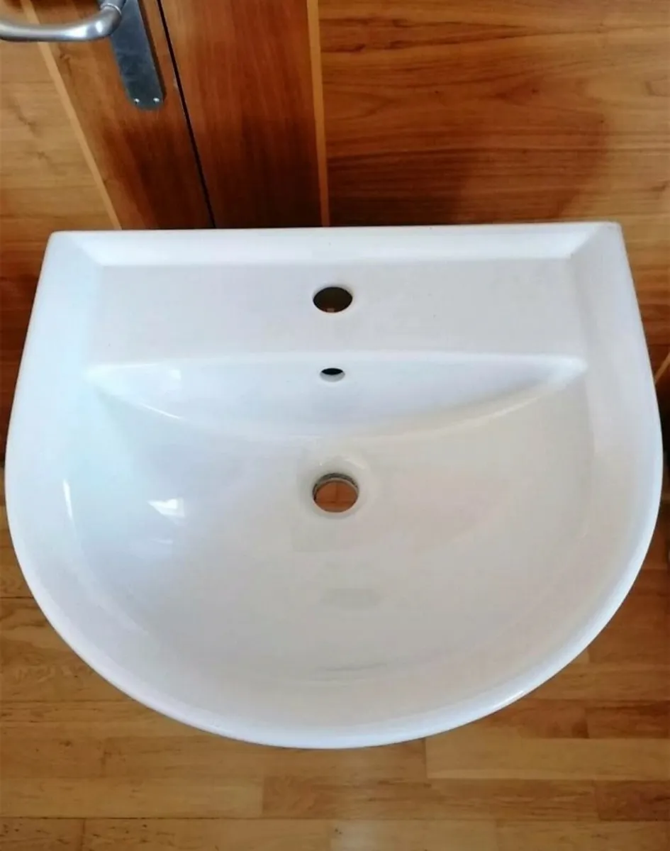 Wash Basin and Pedestal - Image 2
