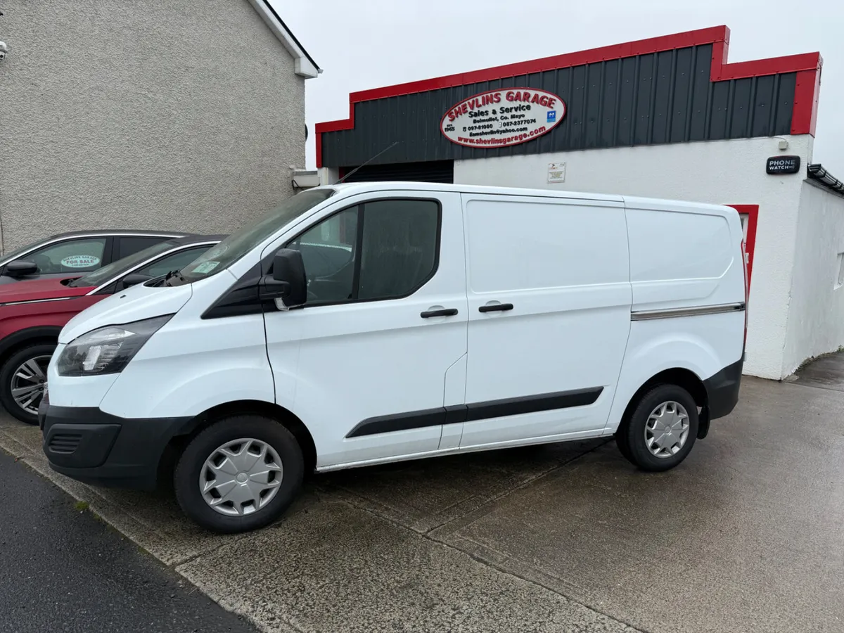 2017 Ford Transit Custom 2.0 Tdci SWB - Image 1
