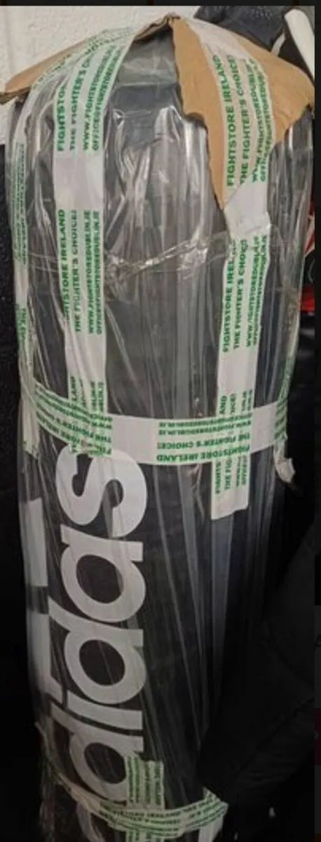 Boxing bags - Image 2