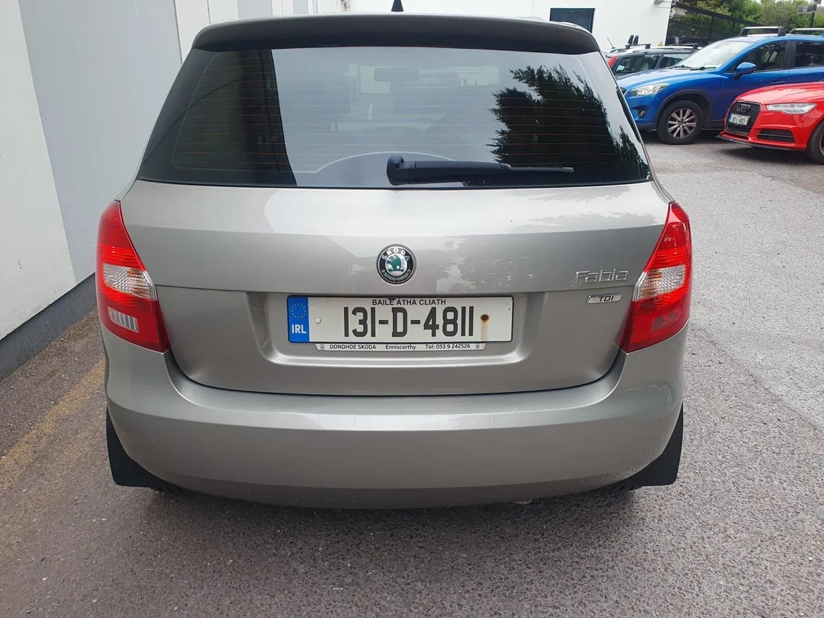 SKODA FABIA TDI 2013 DIESEL - Image 4