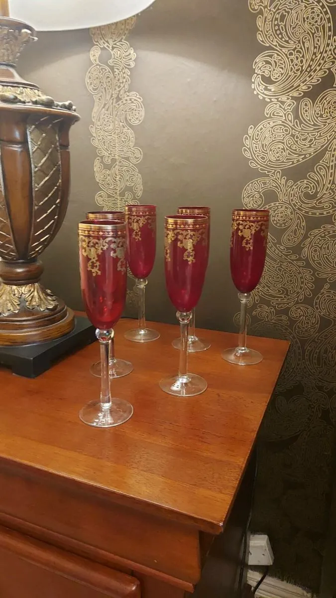 Champagne Glasses  × 6 - Image 4