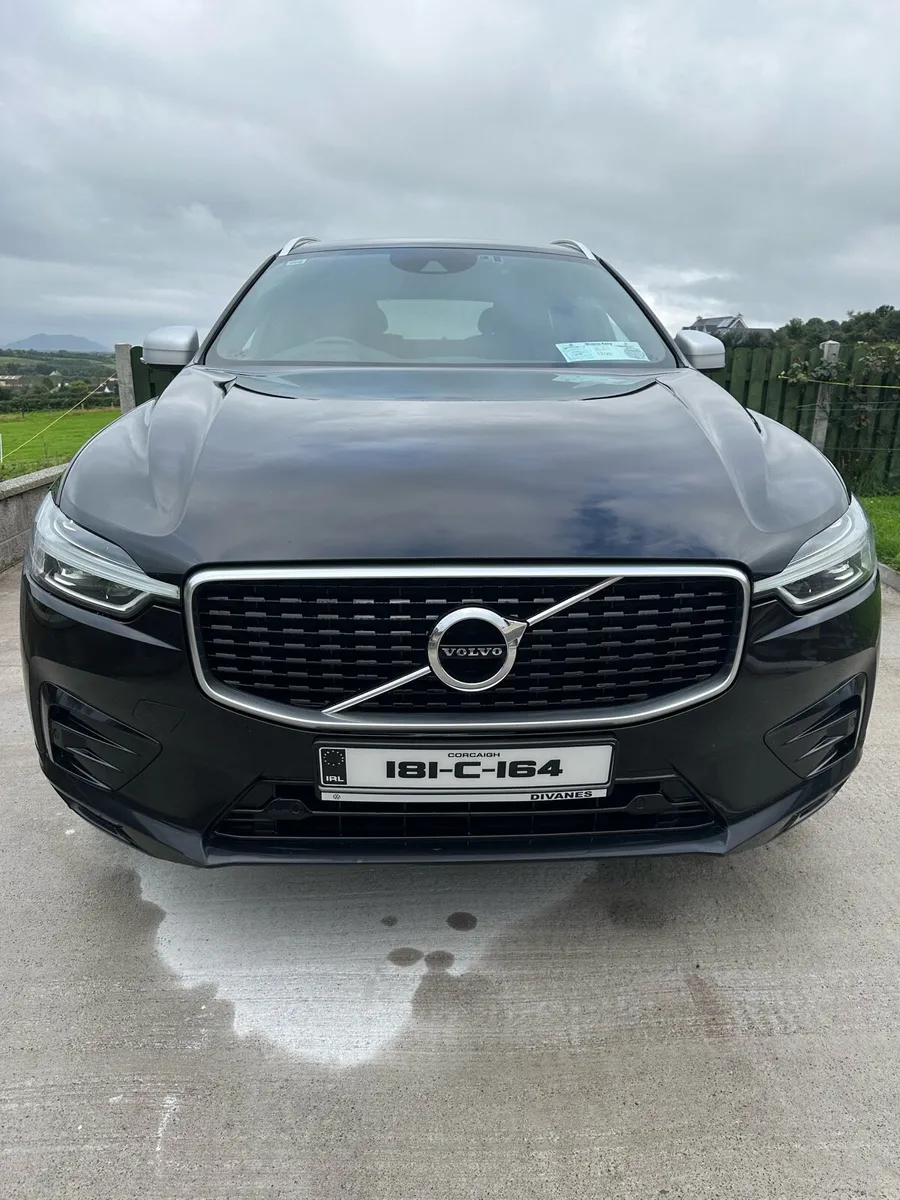 181 Volvo XC60 R-Design AWD Auto - Image 2