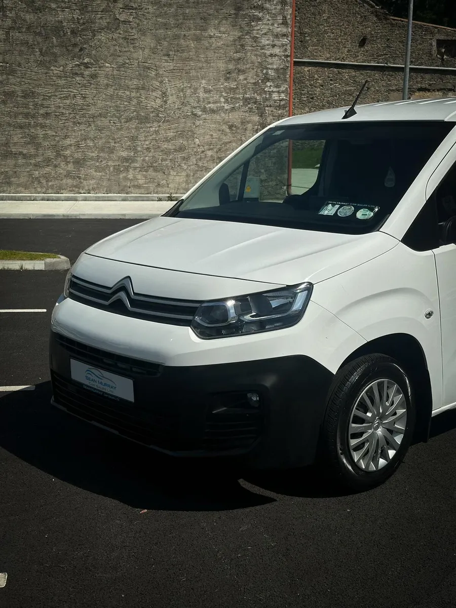 Citroen Berlingo 2019 - Image 2