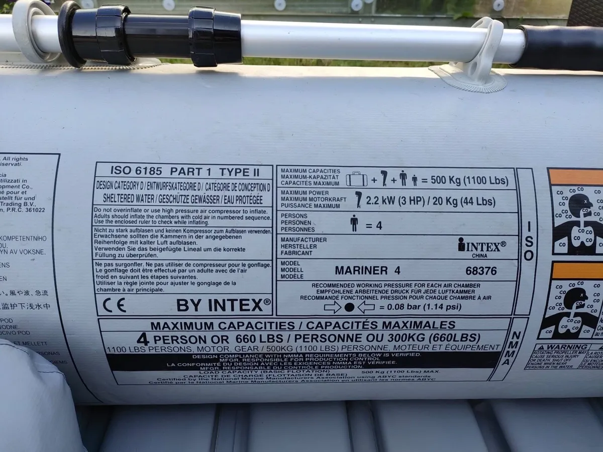 Intex Mariner 4 Inflatable Boat - Image 3