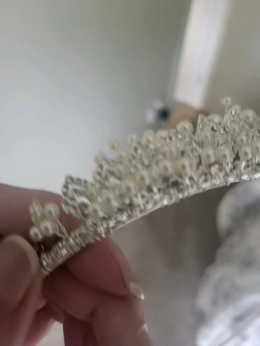 Bridal Tiara - Image 2