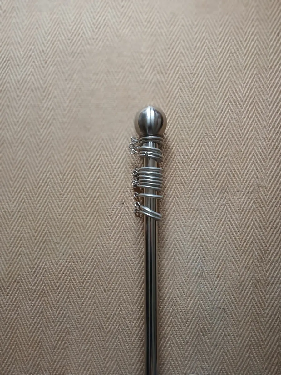Curtains & curtain poles - Image 3