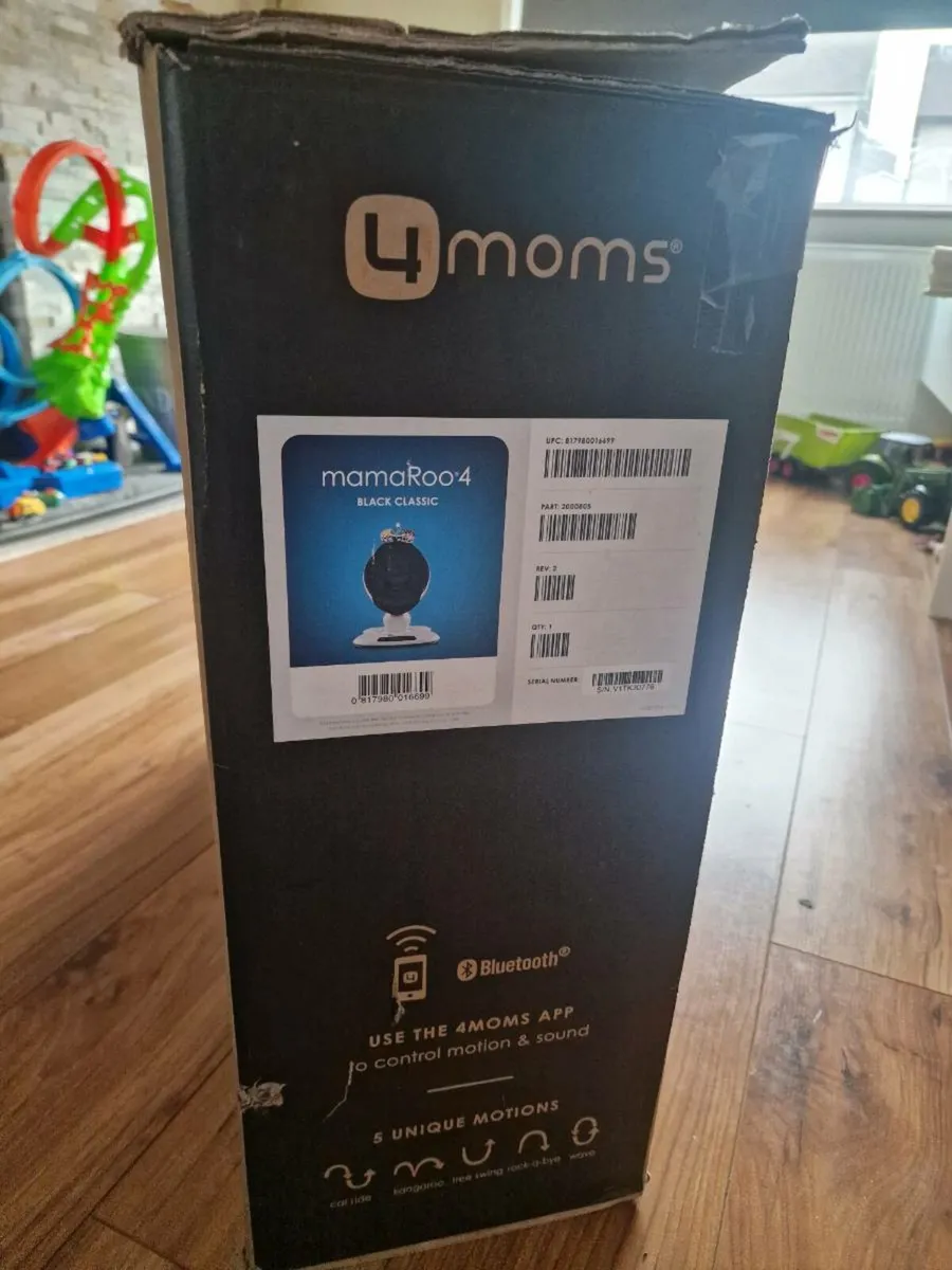 4moms mamaroo4 swinging baby chair - Image 2