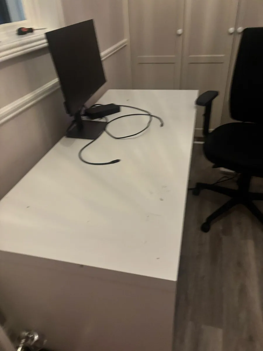 IKEA desk free