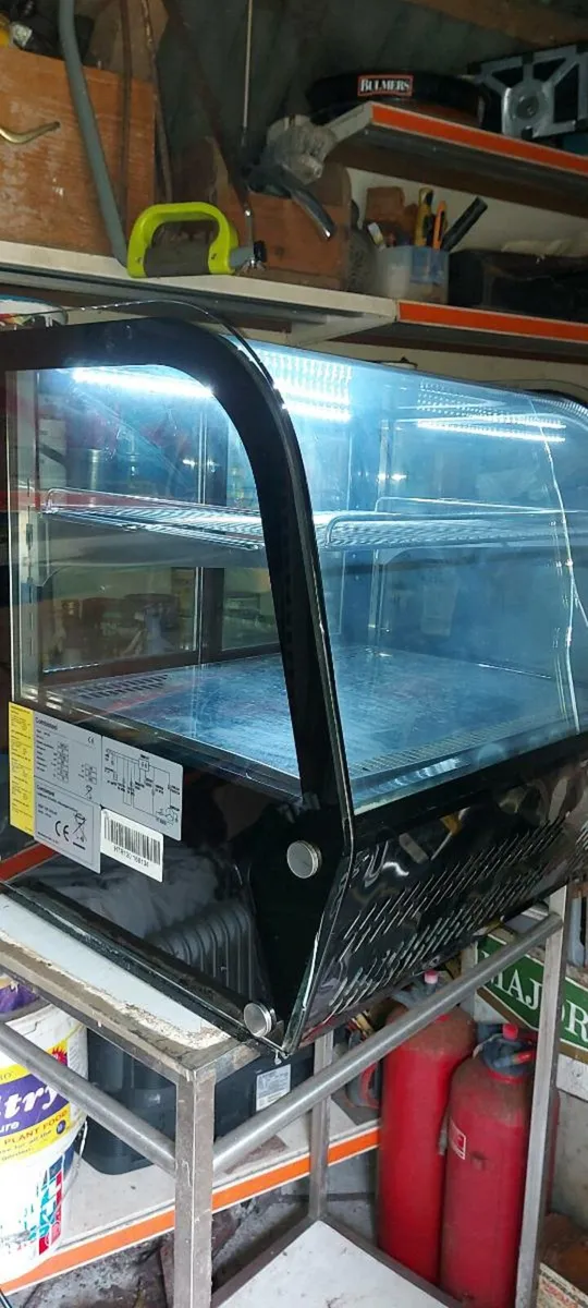 Combisteel  120 litre
Countertop  display  fridge. - Image 3