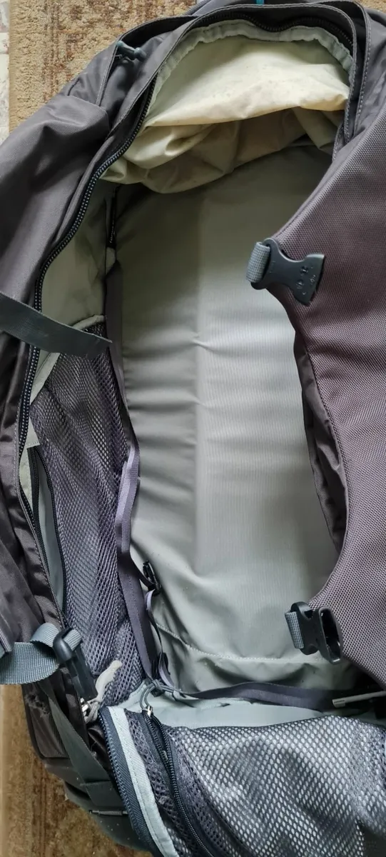 Ruck sac with wheels - Image 2