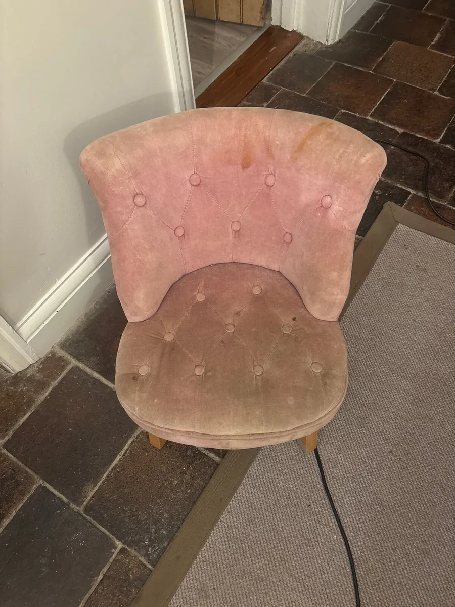 Free children’s chair needs to recovered