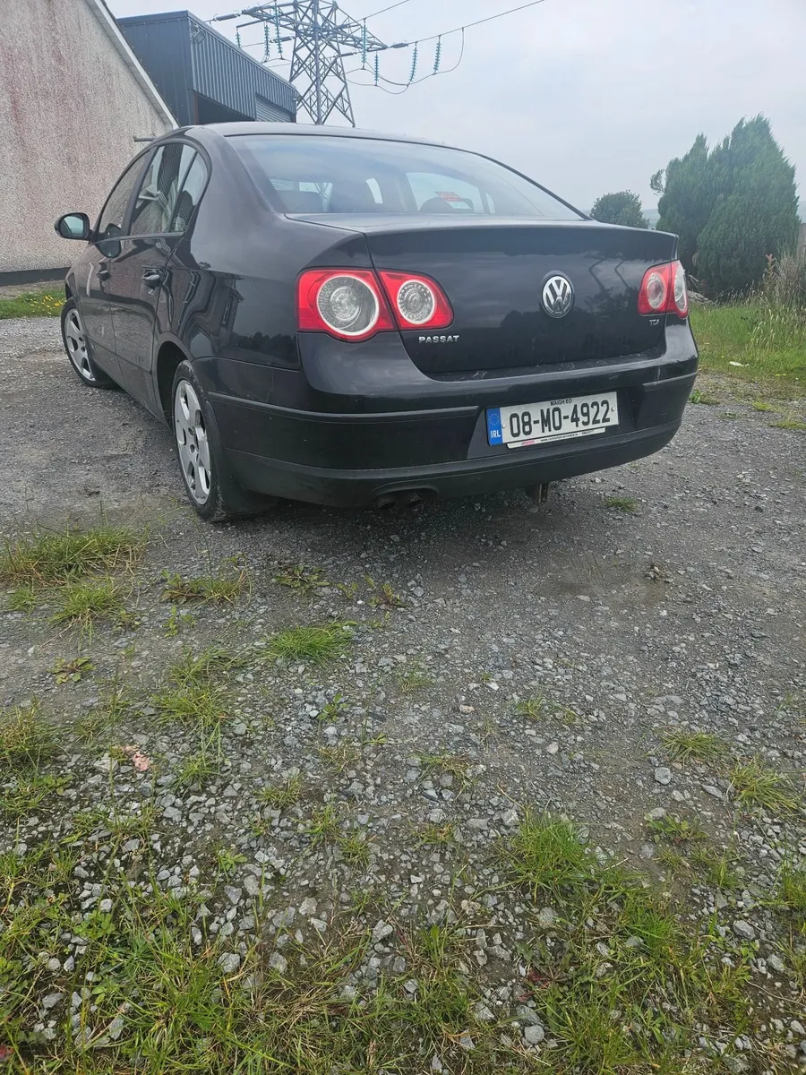 Volkswagen Passat  **BREAKING * - Image 4
