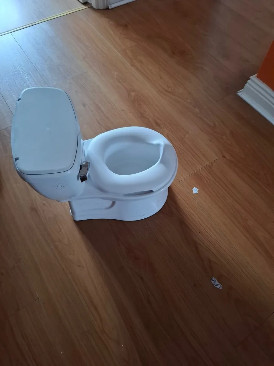 Potty Training For for toddlers. Easy to use - Image 2
