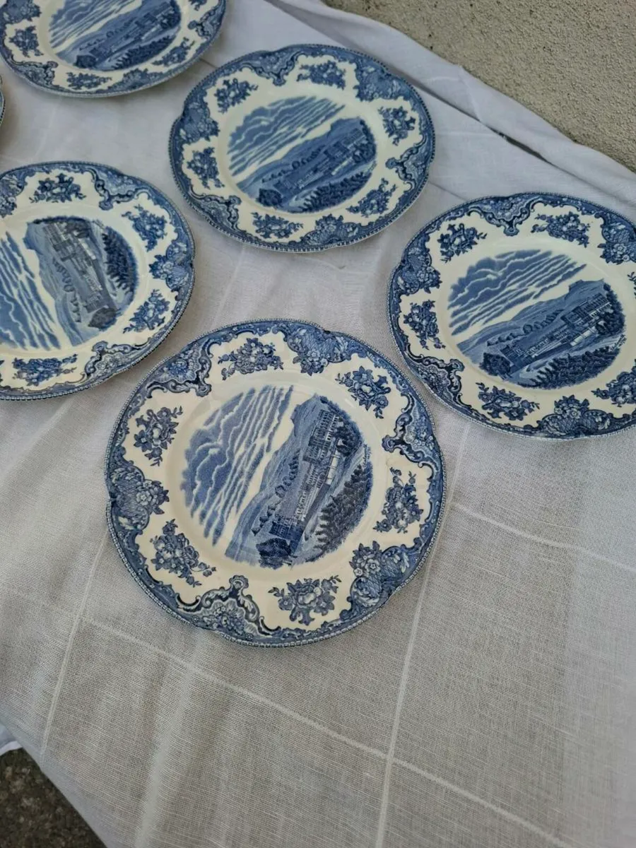 6 blue vintage castles sides plates - Image 2