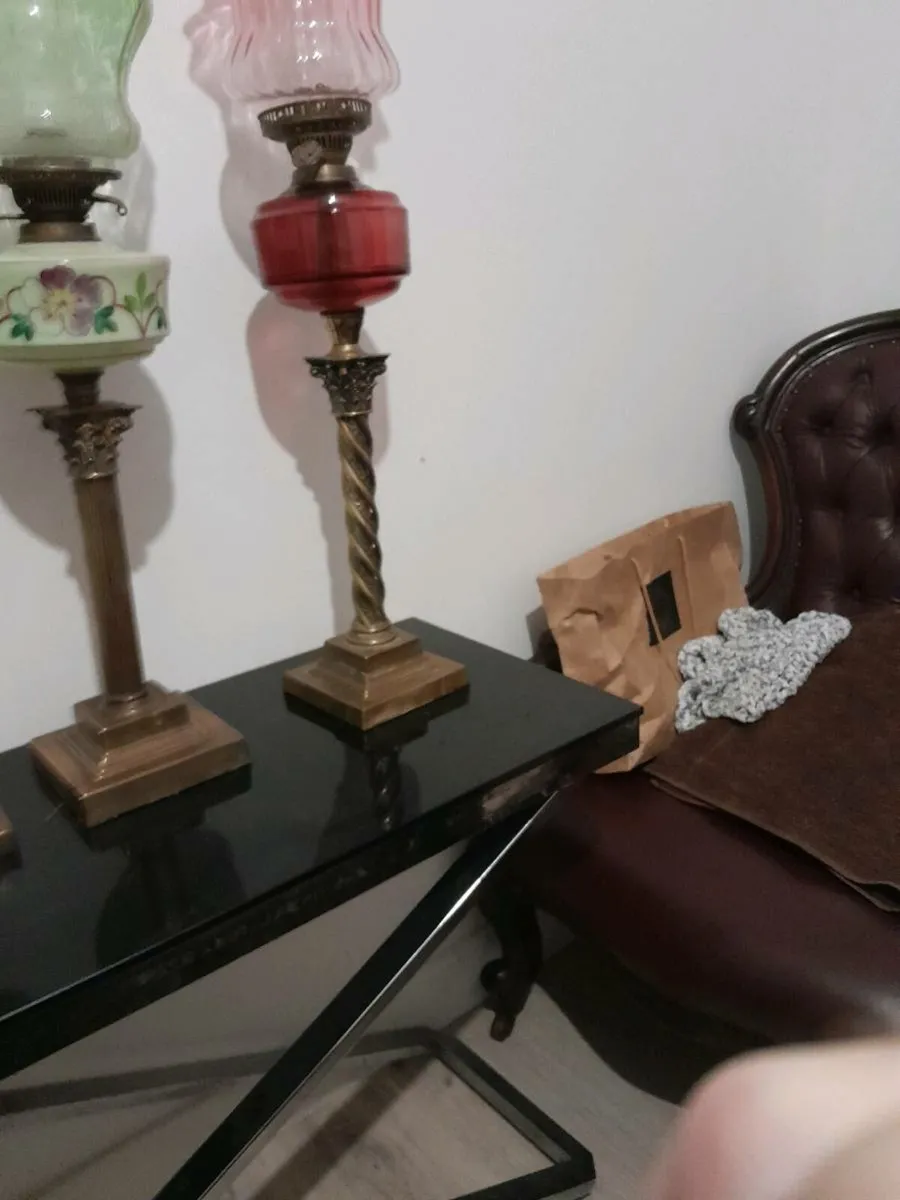 5 oil lamps  all orignal - Image 1