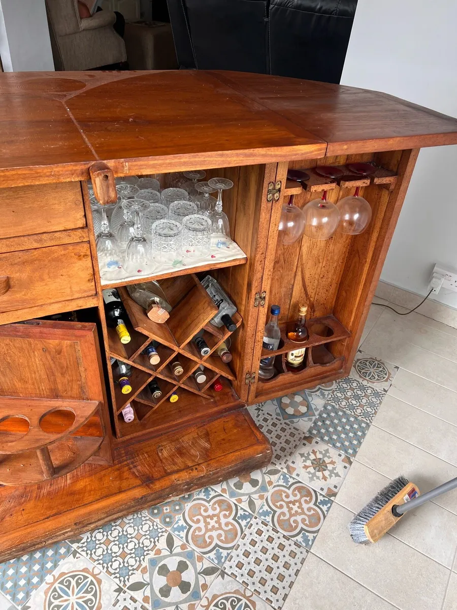 Home Bar - Image 4